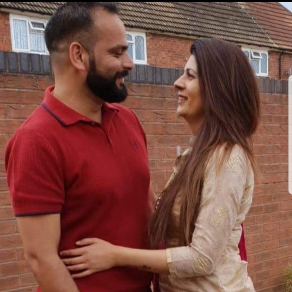 Meet your Posher, Dee